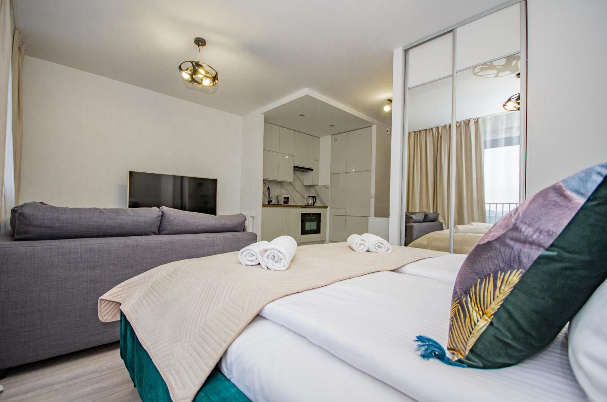 Inpoint Zablocie Modern Apartments For Work&Travel Краків Екстер'єр фото